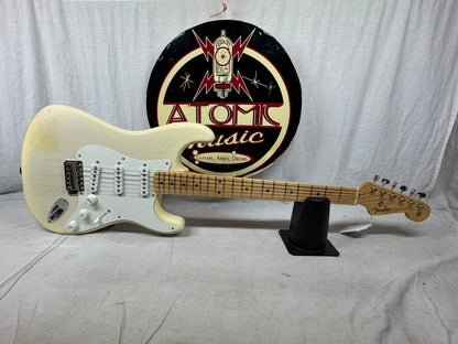 Fender American Vintage '56 1956 Stratocaster Guitar 2017 - Aged White Blonde / Maple neck