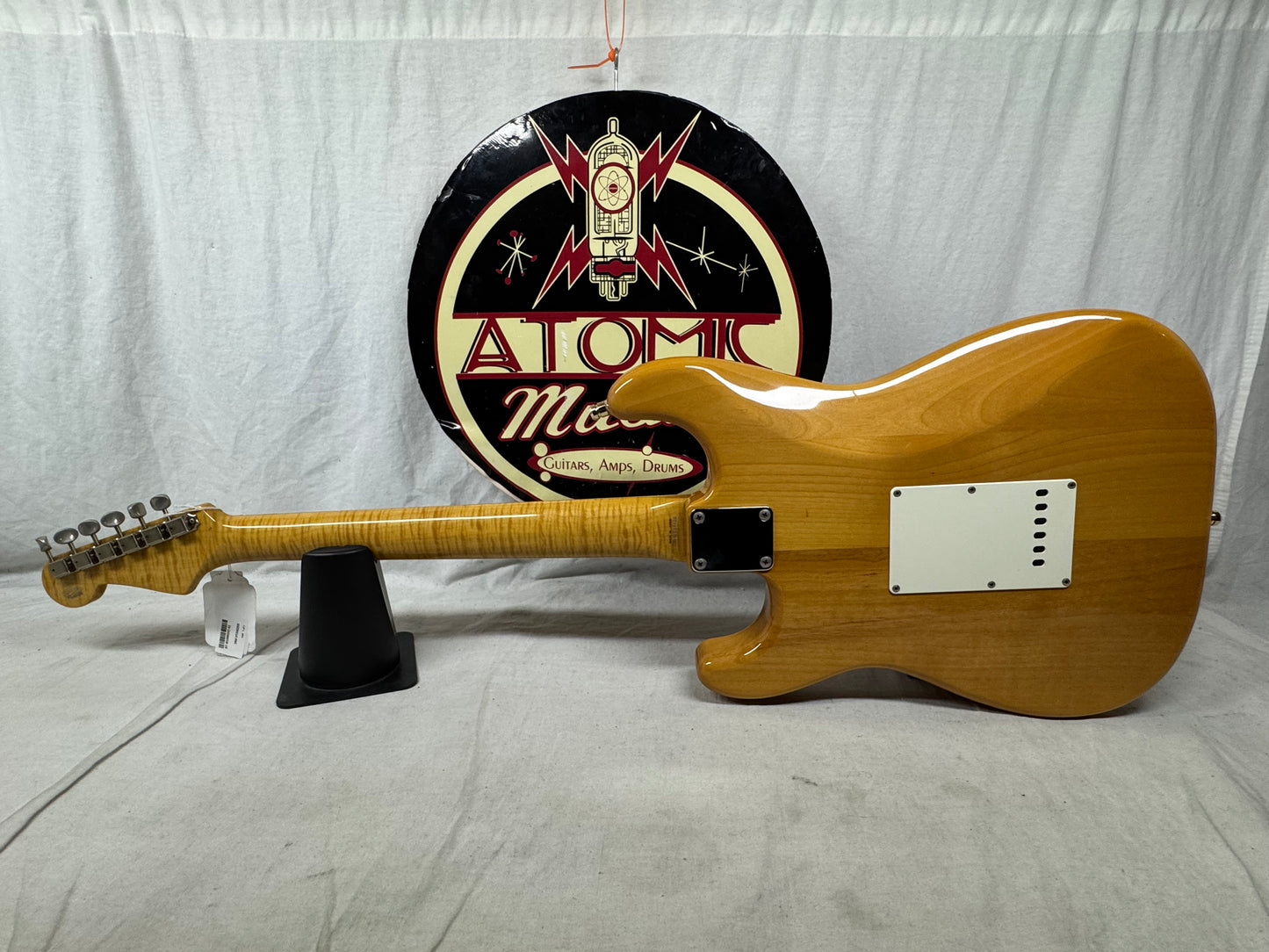 Fender Foto Flame Stratocaster Guitar with Case - MIJ Made In Japan 1994