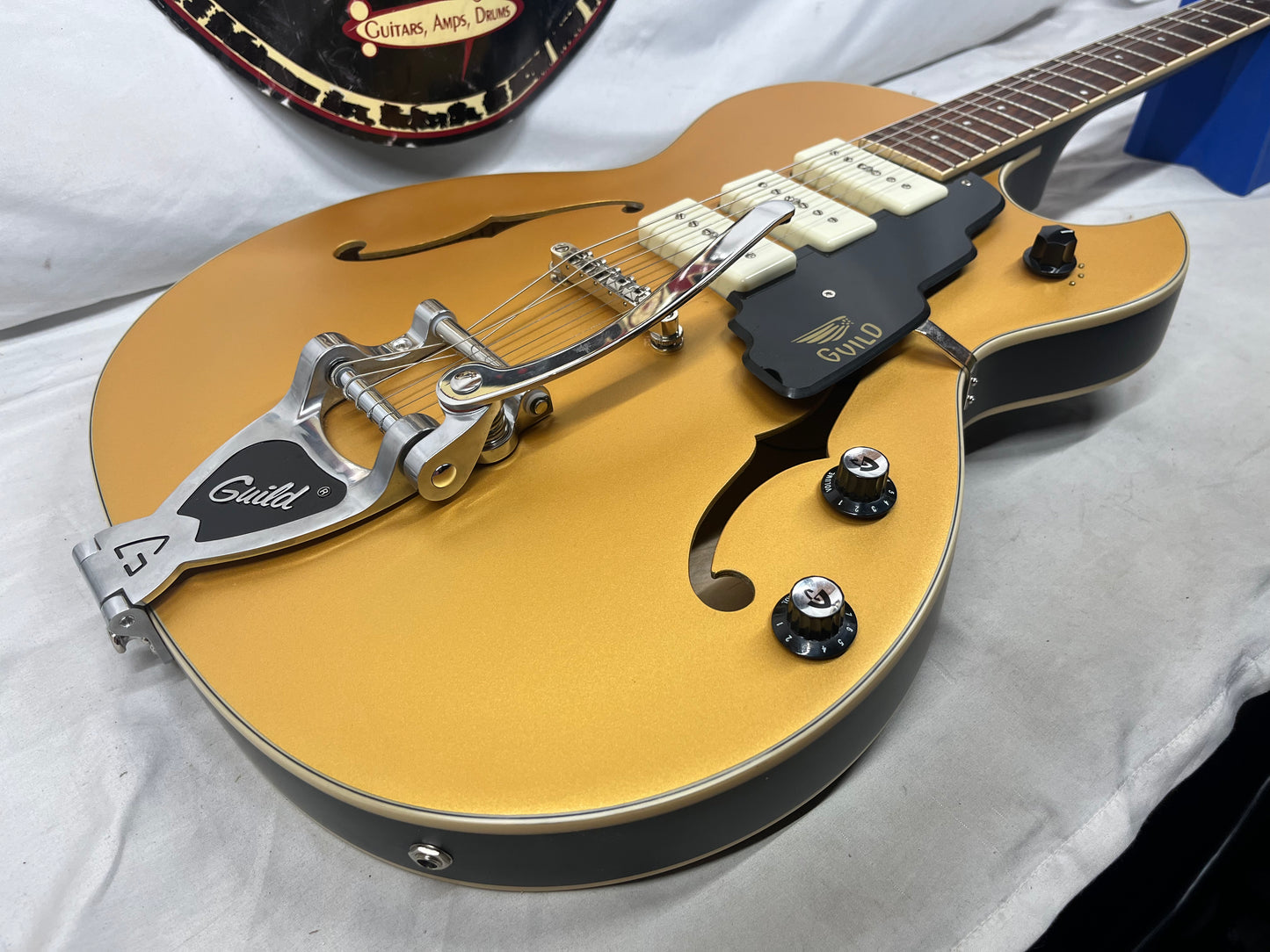 Guild SF-1 Starfire 1 Jet 90 Semi-Hollow Body Electric Guitar - Satin Gold