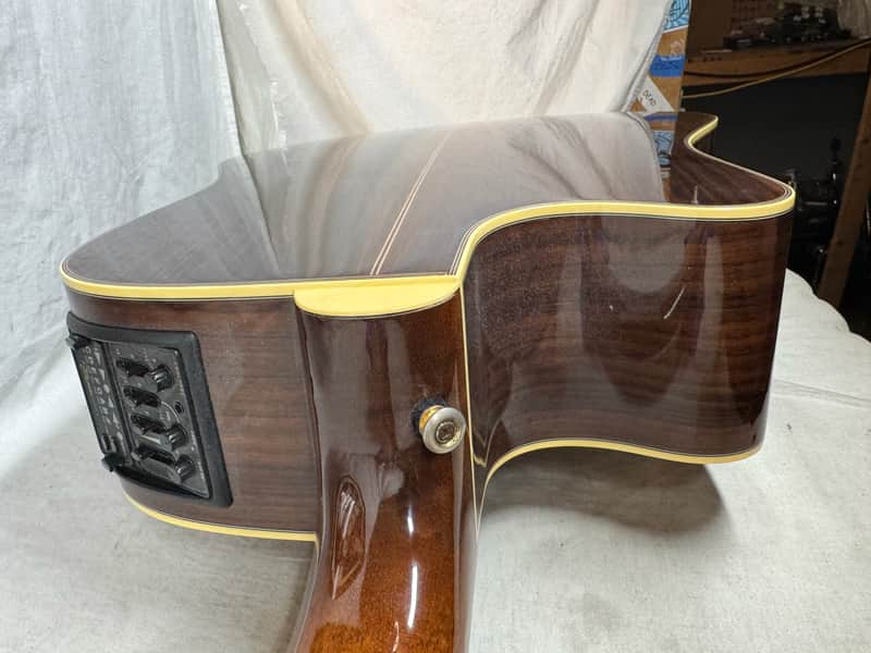 Takamine TAN15C Electric-Acoustic Guitar with Case - MIJ Made In Japan - Image 24