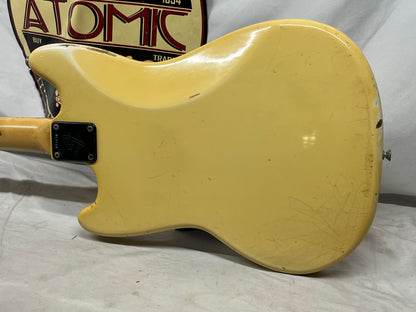 Fender Mustang Electric Guitar 1975 with Hard Case