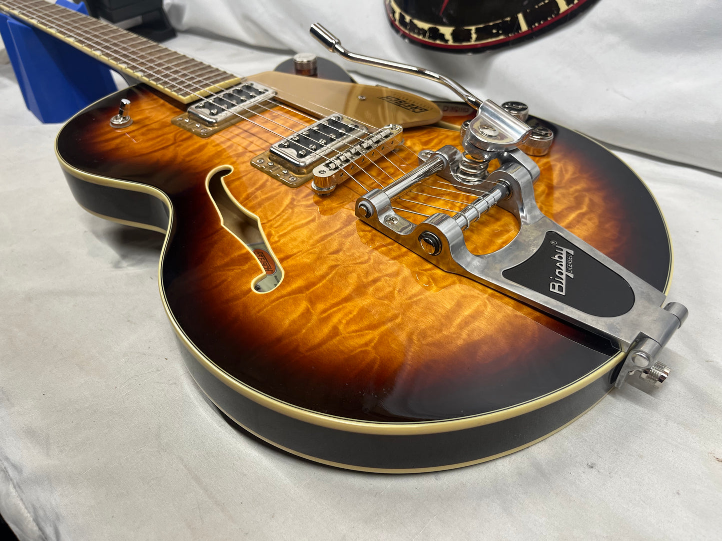 Gretsch G5655T Singlecut Semi-Hollow Body Electric Guitar