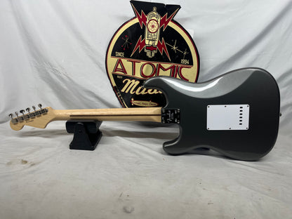 Fender Eric Clapton Signature Stratocaster Strat with Case - Pewter