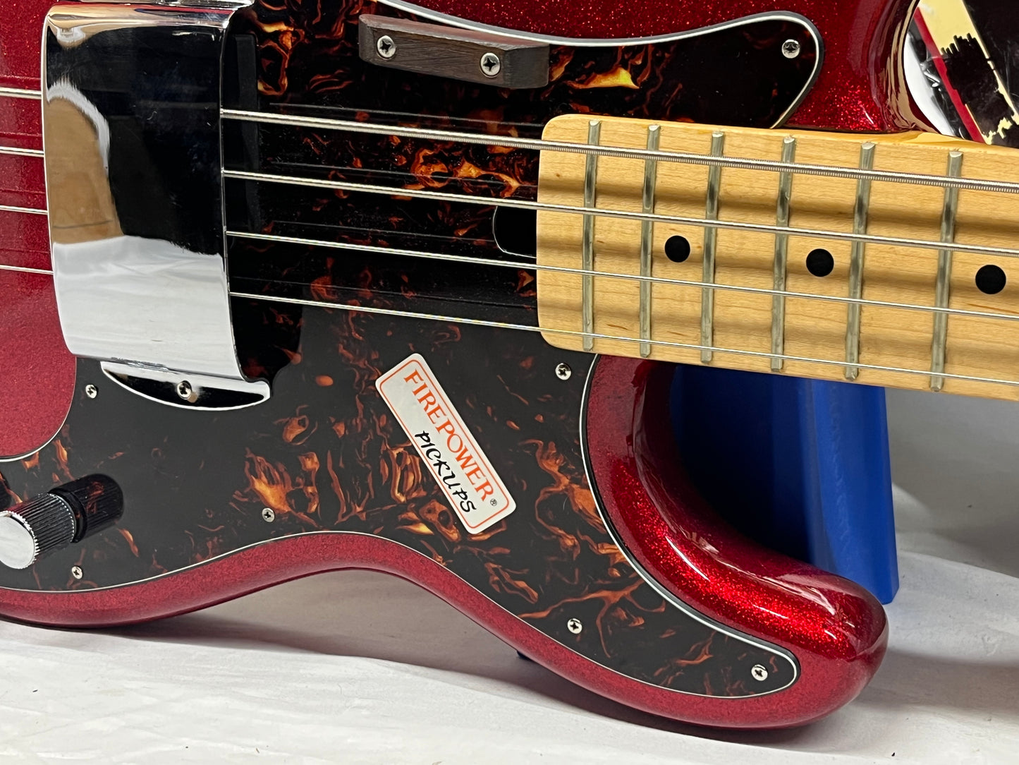 Memphis Doublecut 4-String P-Style Electric Bass