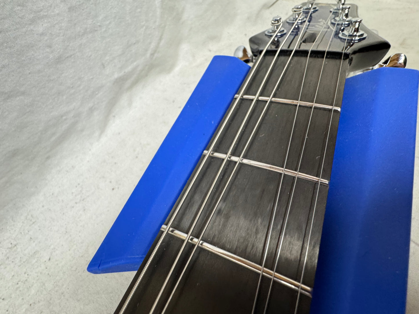 Emerald Guitars Virtuo Carbon Fiber Acoustic-Electric Guitar with Case
