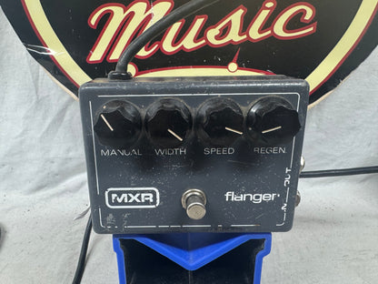 MXR MX-117 mx117 m117 Flanger Pedal pot codes date to 1978