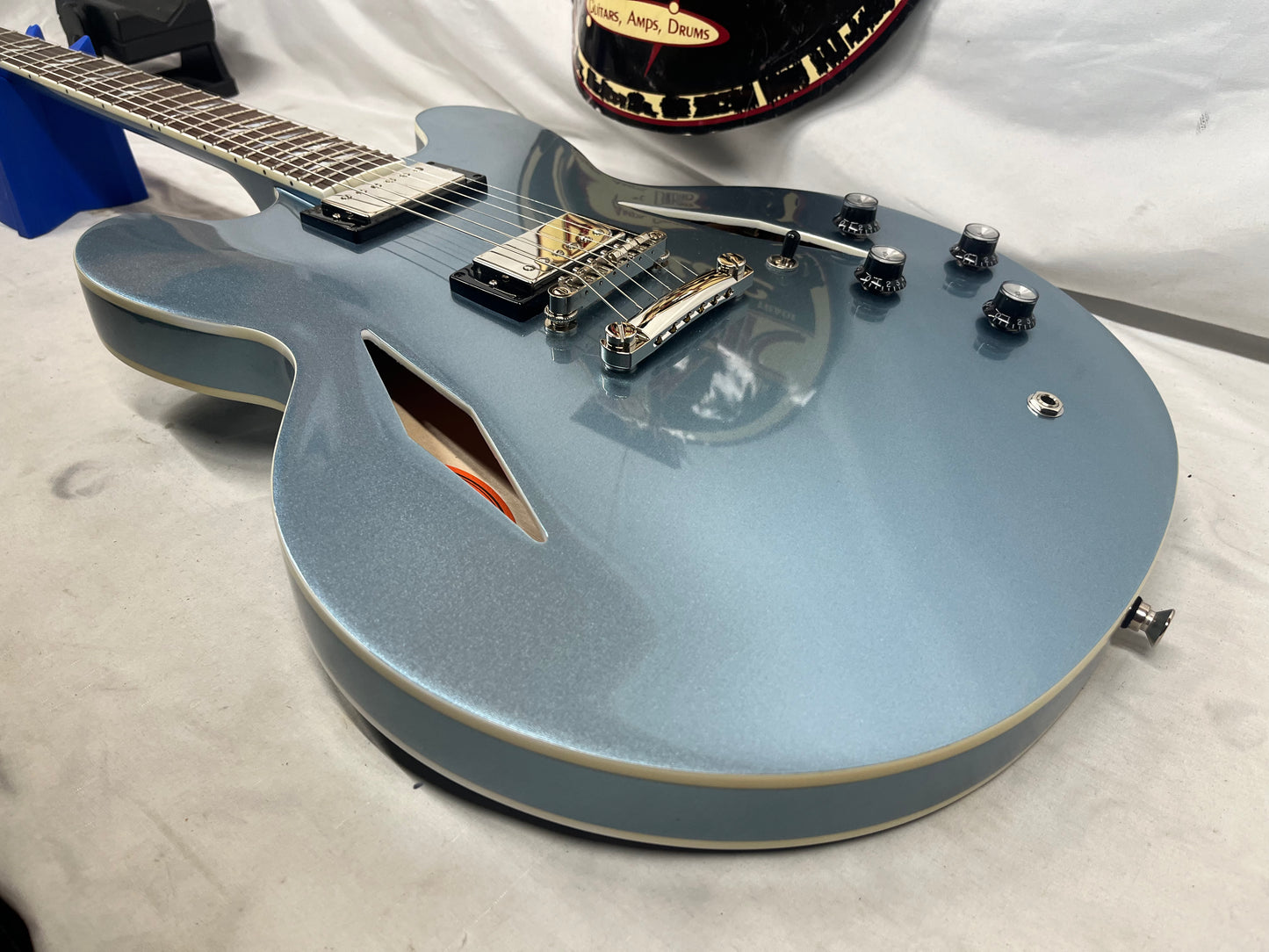 Epiphone Dave Grohl Signature Model DG-335 Semi-Hollow Body Electric Guitar with Original Case