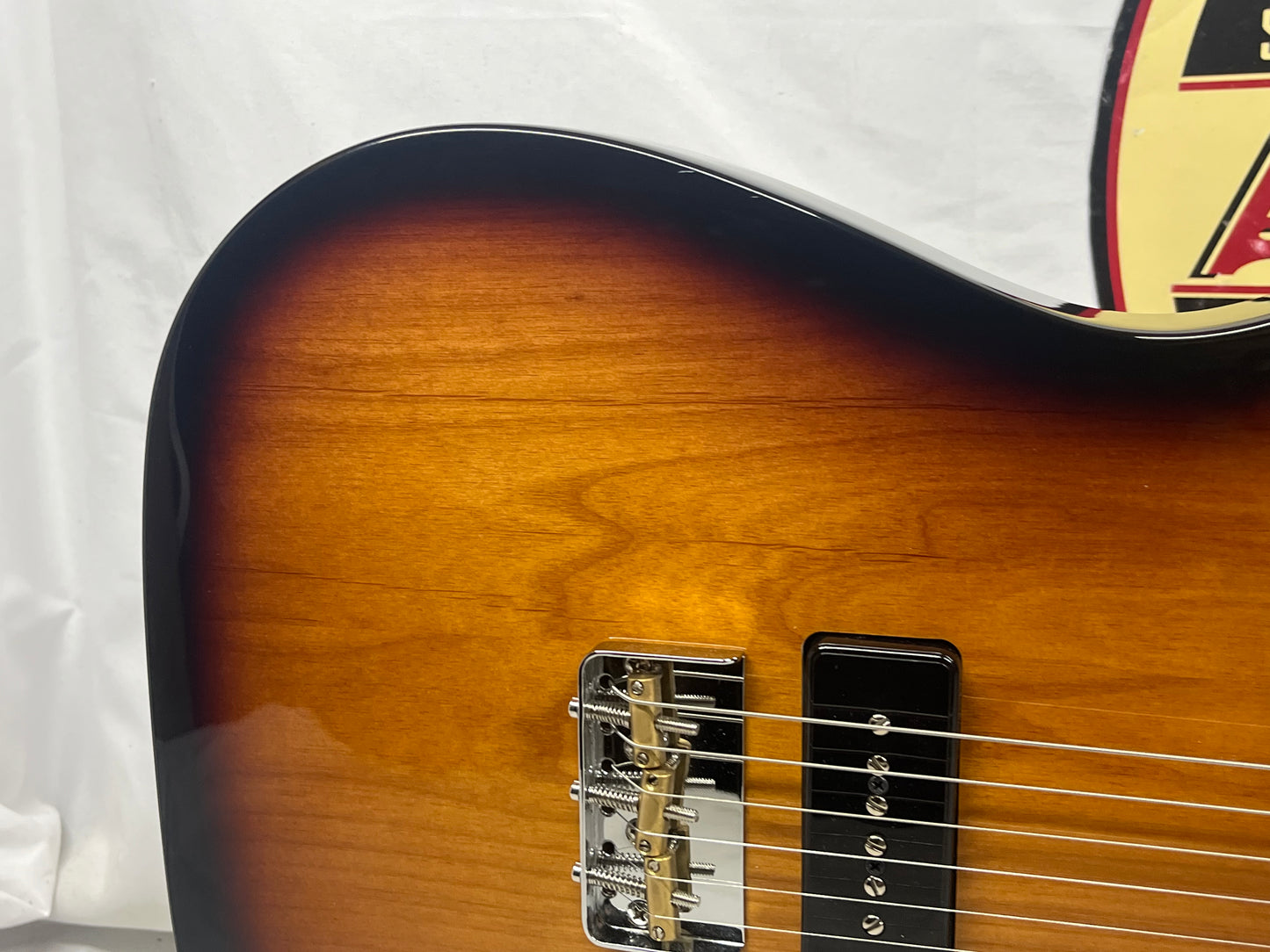 Fender Noventa Telecaster Tele Electric Guitar MIM - Made in Mexico - 2-Color Sunburst