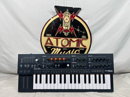 Arturia MiniFreak 37-Key 6-Voice Polyphonic Hybrid Synthesizer Keyboard