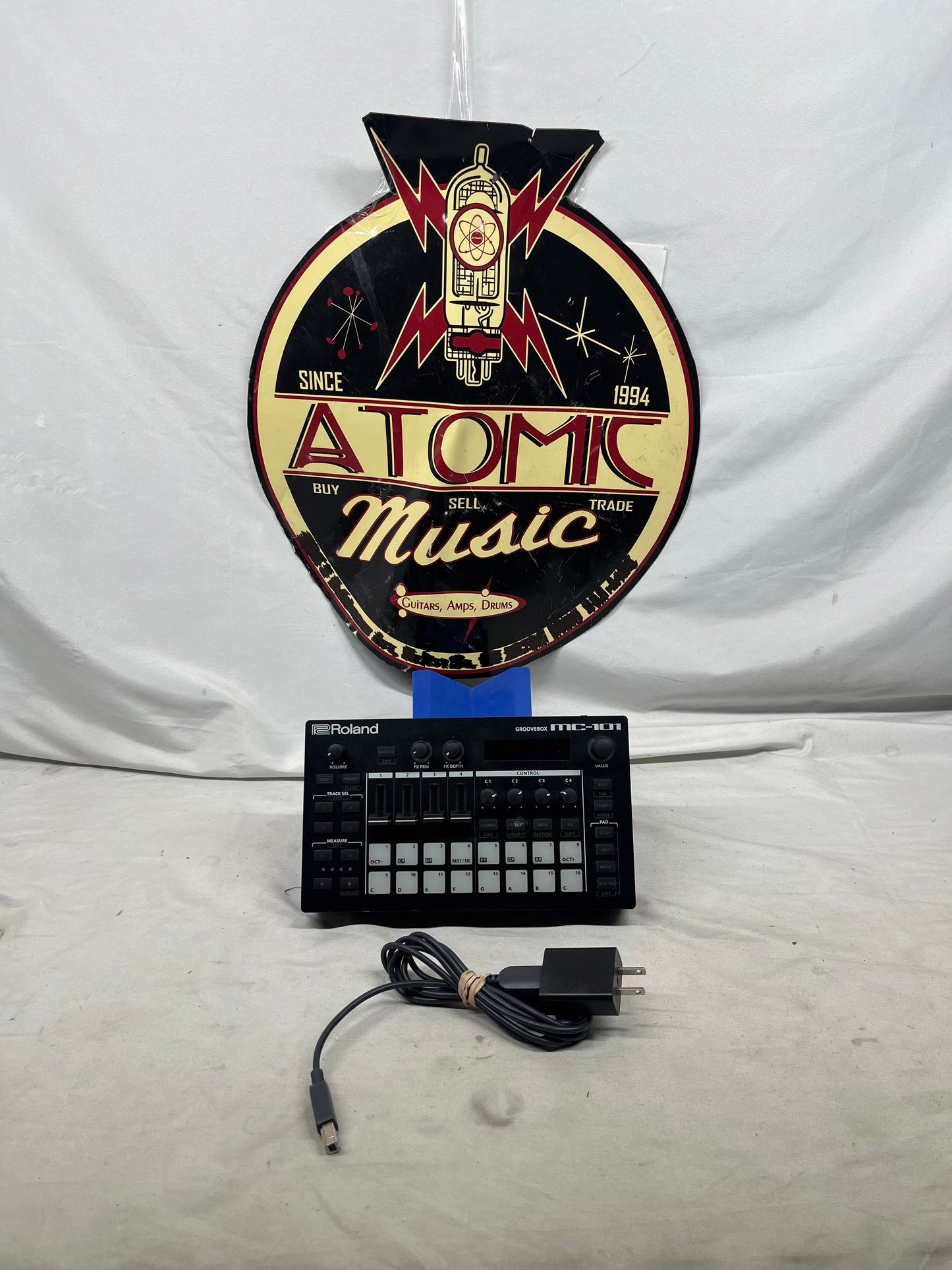 Roland MC-101 Groovebox with Power Supply