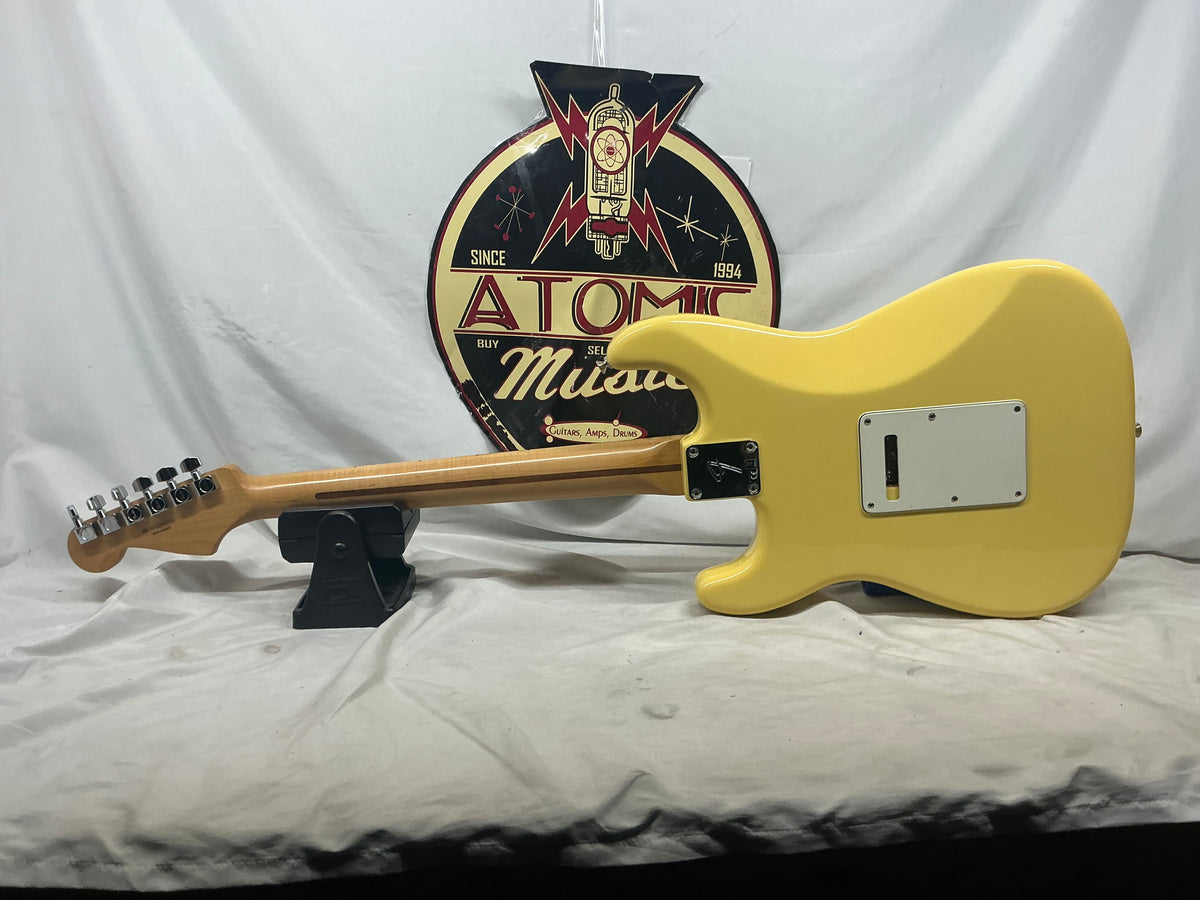 Fender Player Stratocaster Guitar 2019 - Buttercream / Maple neck