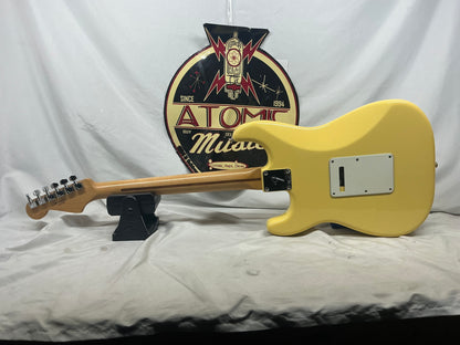 Fender Player Stratocaster Guitar 2019 - Buttercream / Maple neck