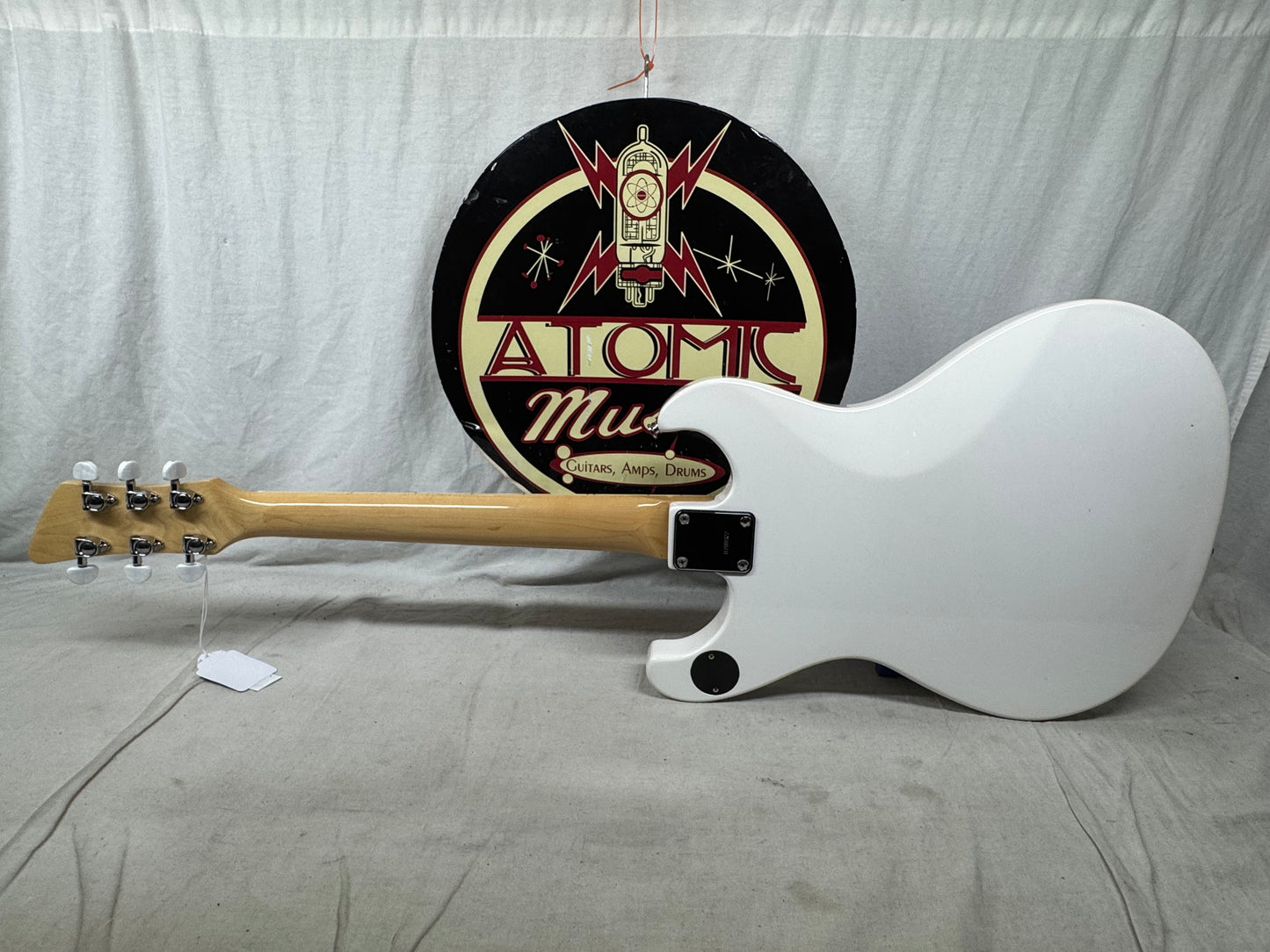 DiPinto Mach IV 4 Guitar with Case