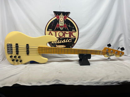 Markbass GV Series GV 5 gv5 Gloxy Val CR MP 5-String Bass with Gig Bag - Cream