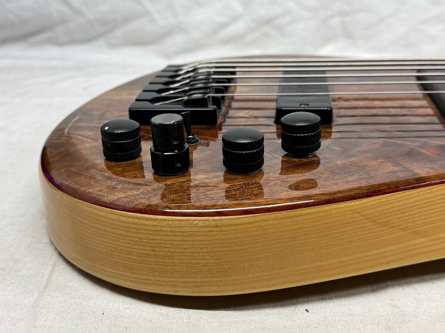 Brubaker K-6B k6b Custom Singlecut 6-string Bass with Case 2003