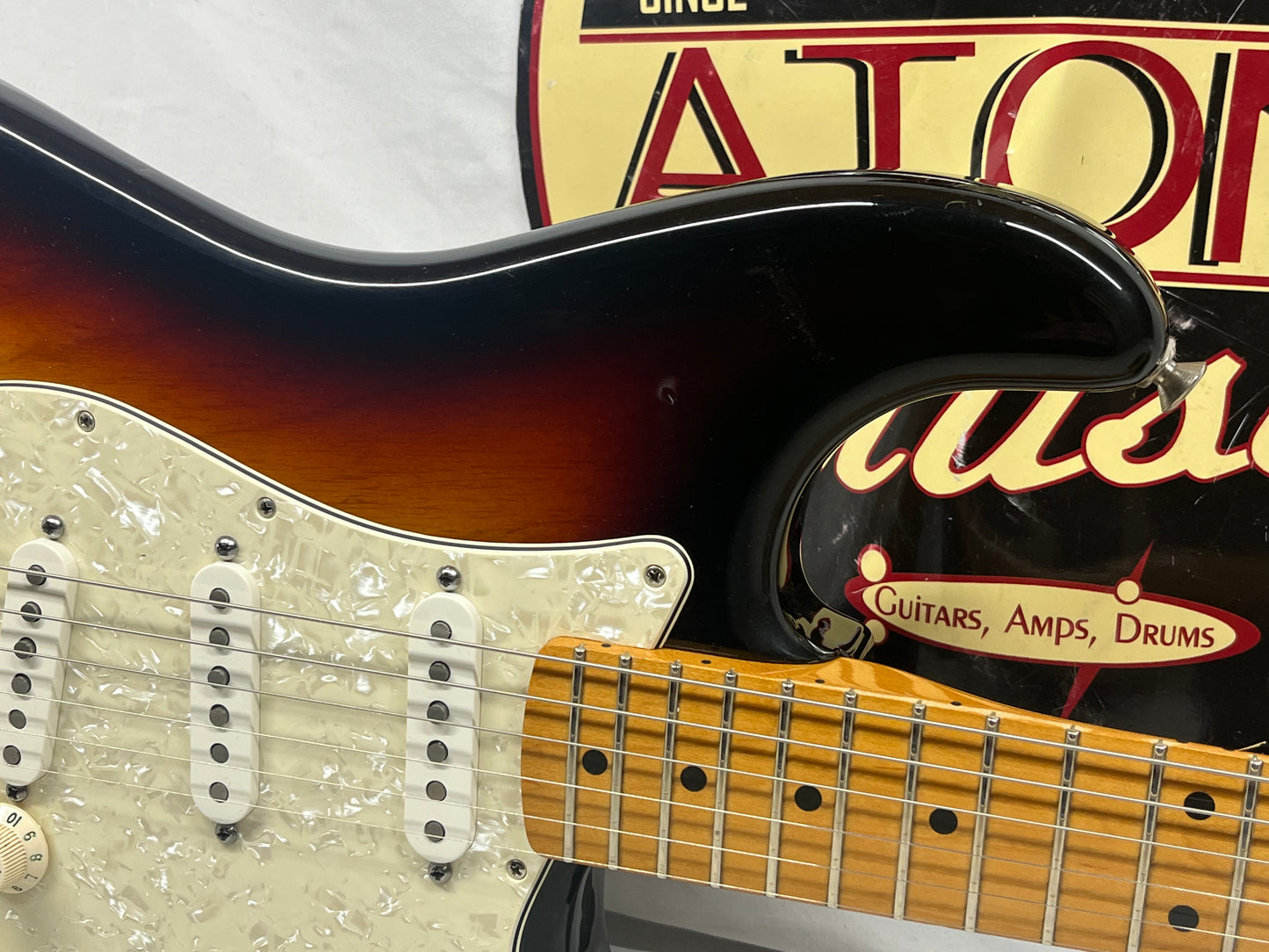 Fender FSR Player Stratocaster Strat Electric Guitar MIM - Made in Mexico - 3-Color Sunburst