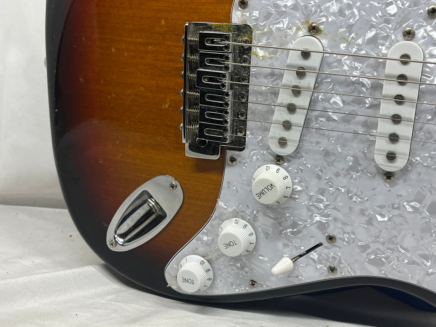 Pan S-Style Doublecut Electric Guitar