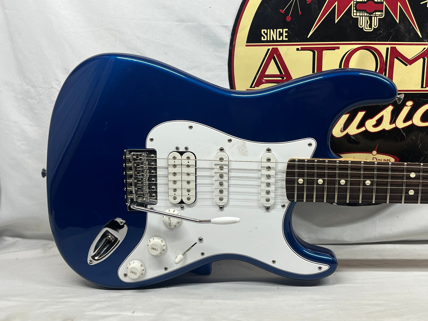 Fender Standard Stratocaster strat HSS Electric Guitar MIM - Made in Mexico- Electron Blue