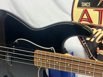 Yamaha Broad Bass BB234 4-String Electric Bass - Image 3