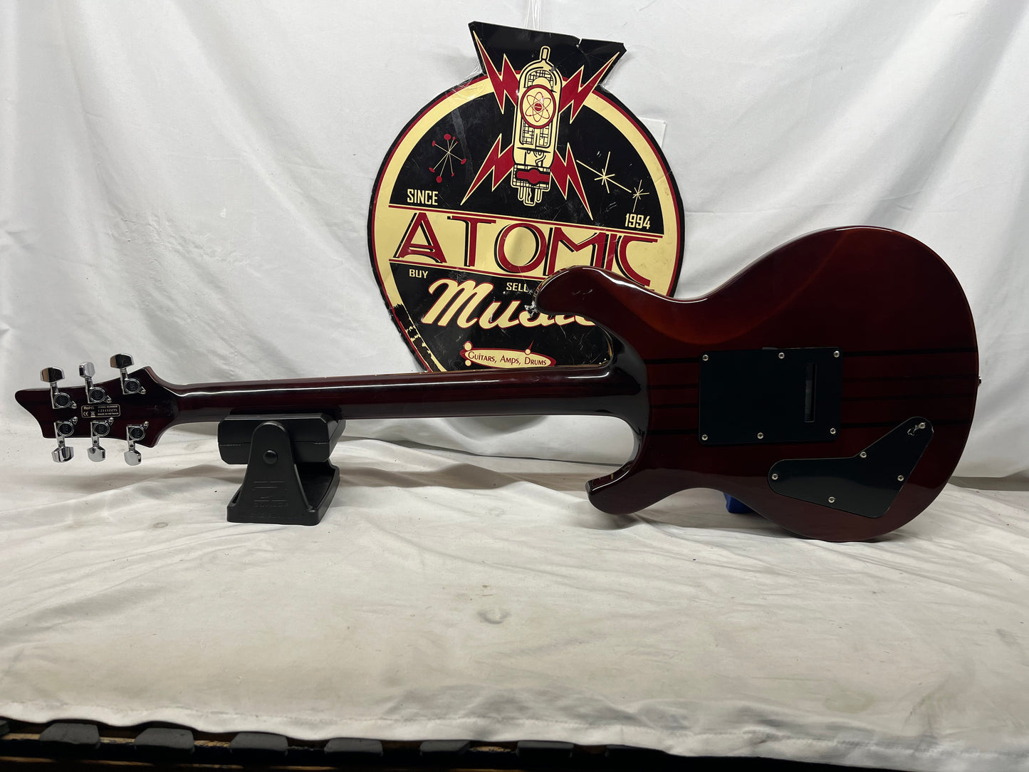 IYV IP-300 Doublecut Electric Guitar with Tree of Life fret Inlay- Tobacco Sunburst