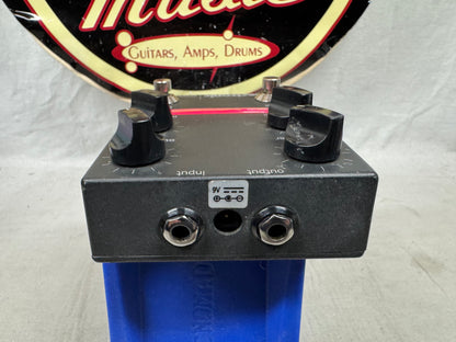 TC Electronic Vintage Bass Distortion Pedal