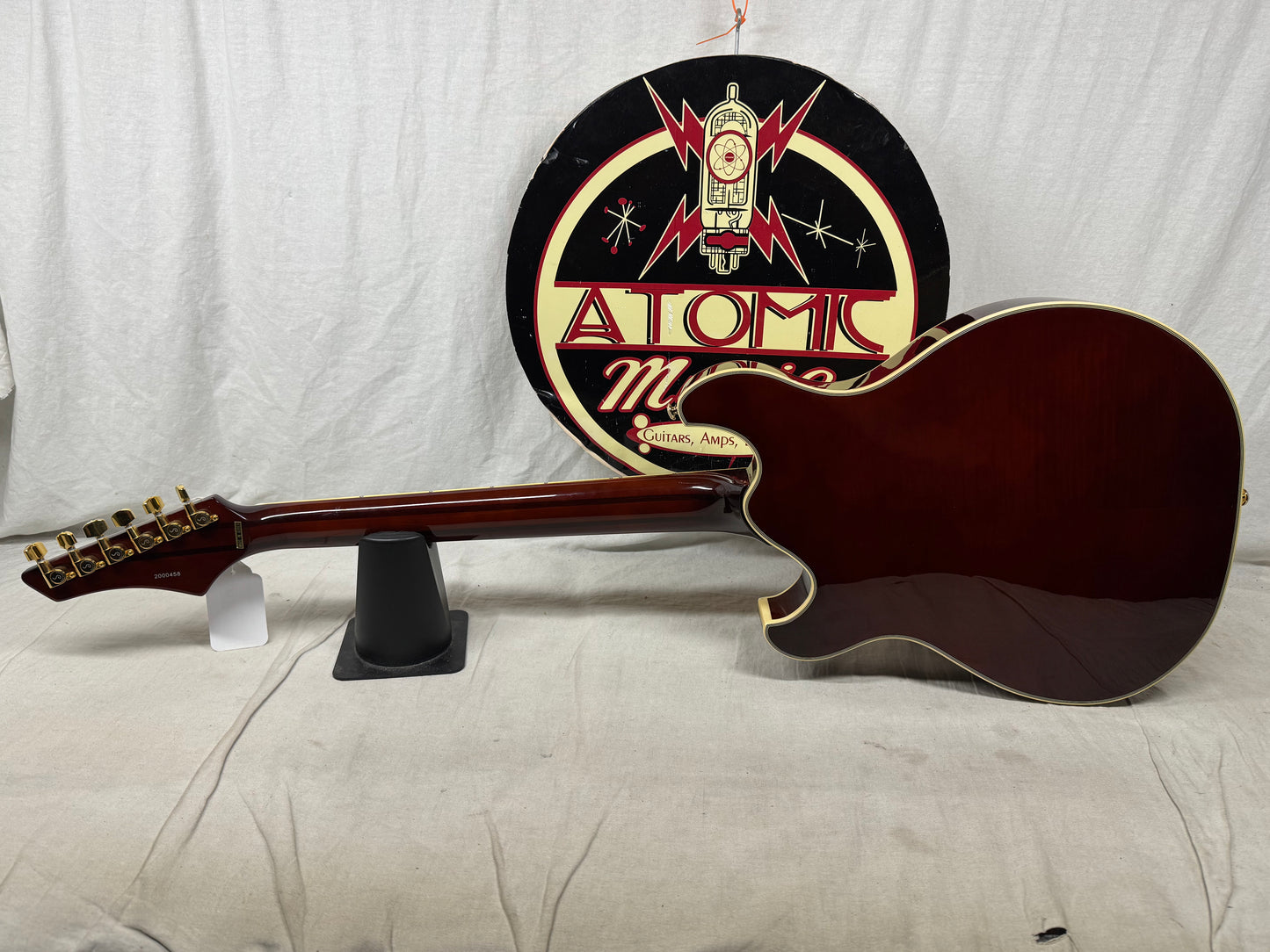 Eastwood Classic 6 TA PH Hollowbody Guitar with Case