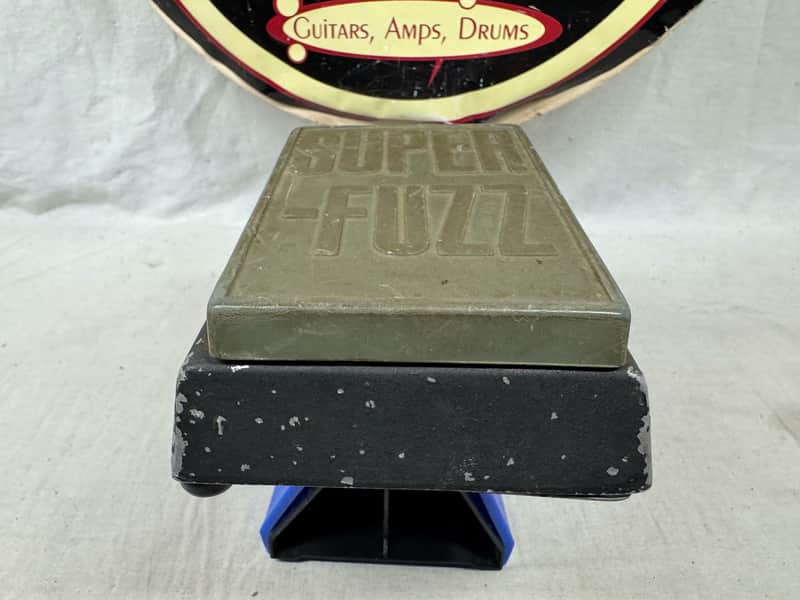 Univox Super-Fuzz superfuzz Fuzz Pedal - missing 3 screws - Image 3