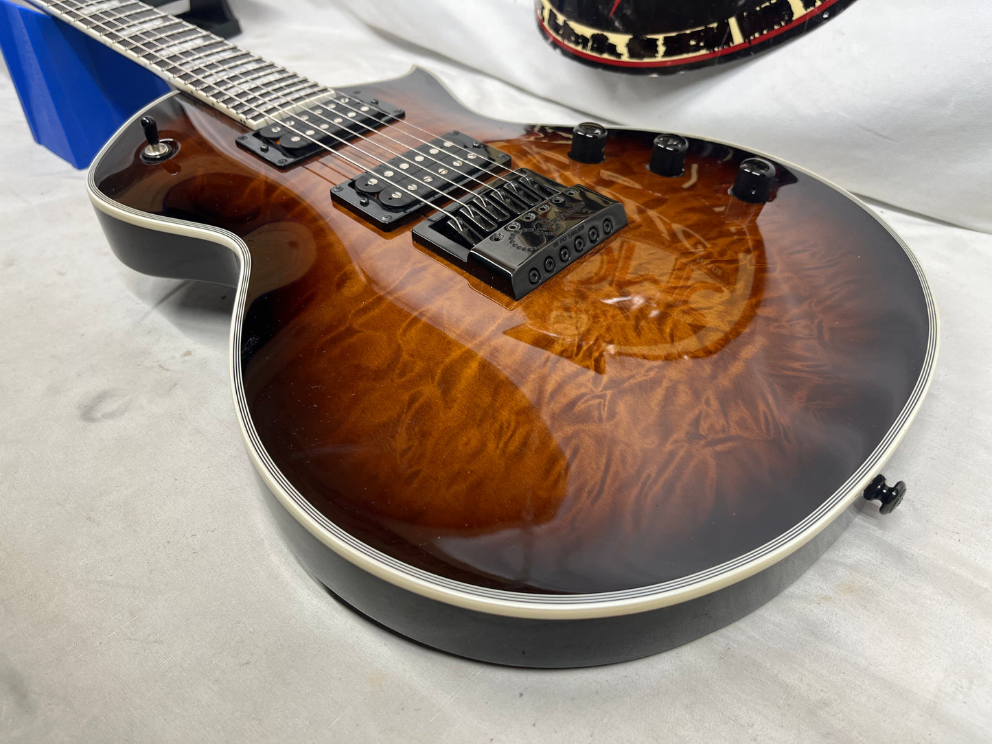 ESP LTD EC-1000 Deluxe Evertune Singlecut HH Electric Guitar