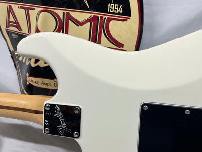Fender American Performer Stratocaster Strat Electric Guitar - Arctic White