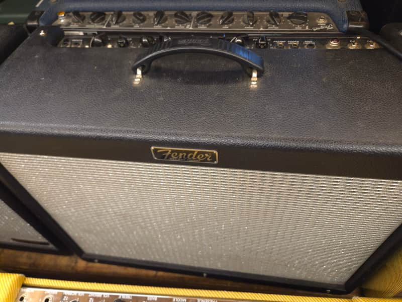 Fender Hot Rod Deluxe III 3-Channel 40-Watt 1x12" Guitar Combo