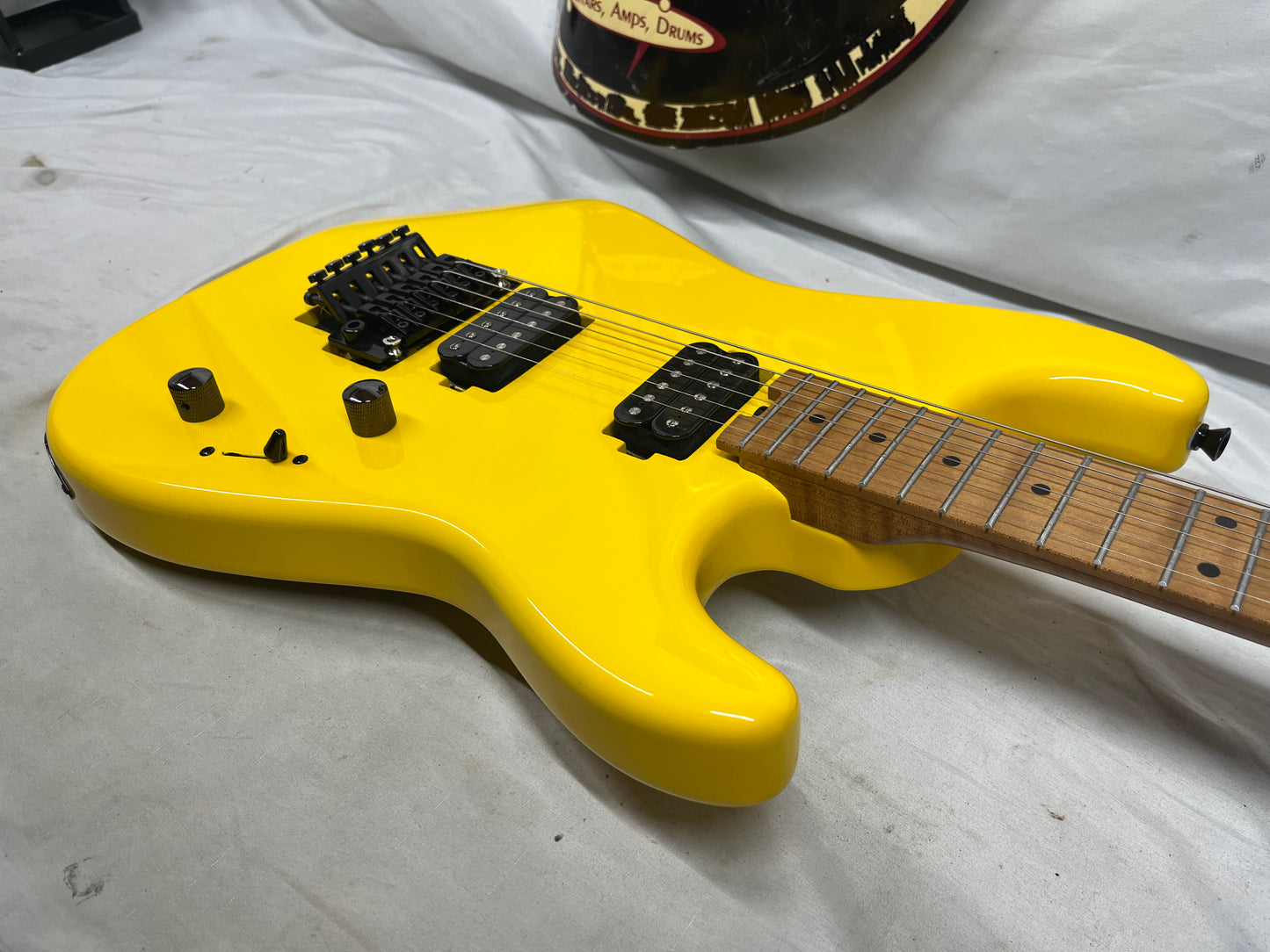 SBS CS300 S-Style Doublecut HH FR Electric Guitar - Neon Yellow