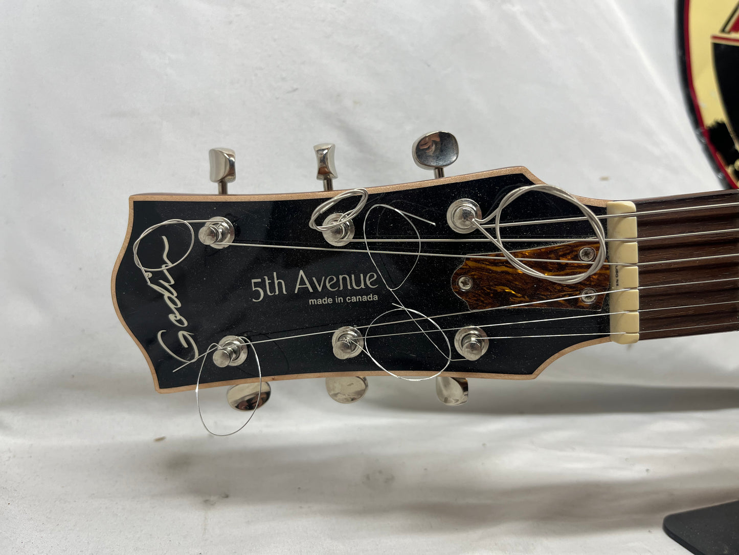 Godin 5ht Avenue Kingpin P90 Left Handed Lefty Hollow Body Electric Guitar