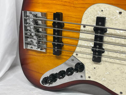 Sire Marcus Miller V8 5-String Electric Bass - Image 5