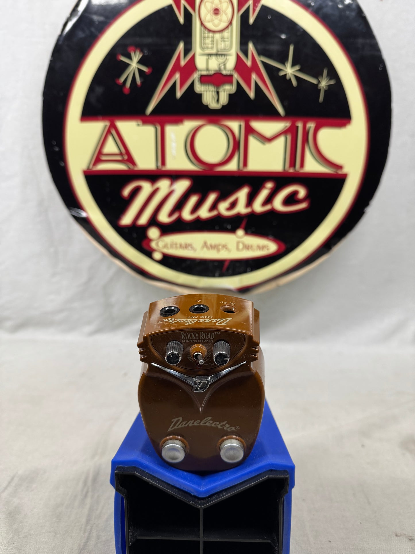 Danelectro DJ-20 dj20 Rocky Road Rotary Spinning Speaker Pedal