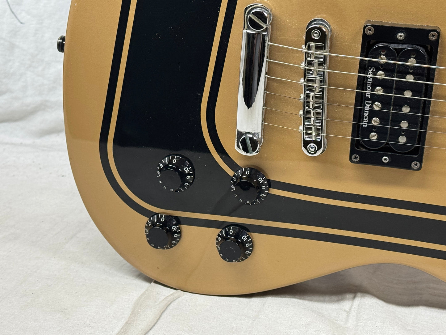 Fender Toronado GT HH Guitar with Case - MIK Made In Korea 2004 - Gold