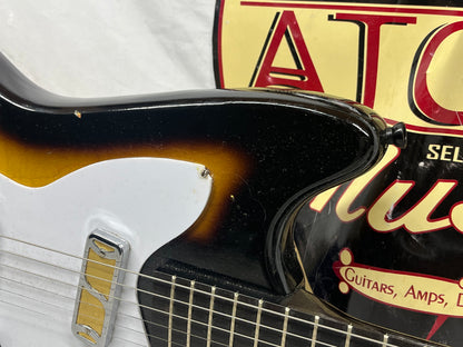 Harmony H15 Bobkat Vintage Electric Guitar with Chipboard Case