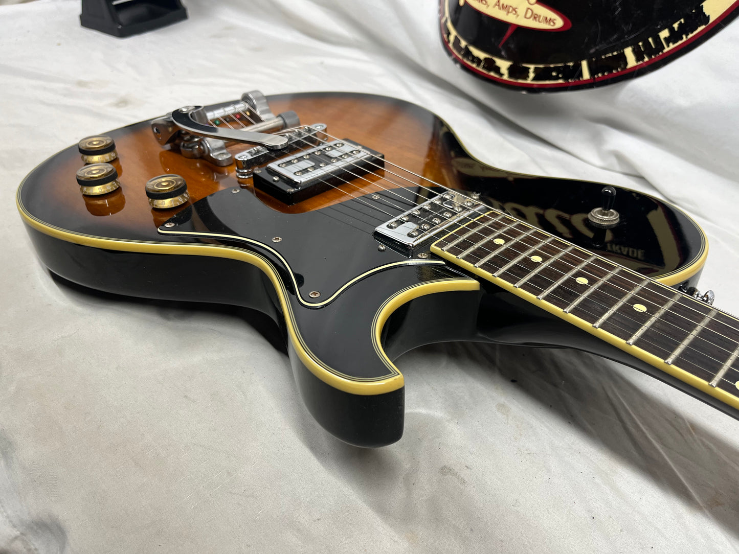 Schecter Diamond Series Solo Vintage Singlecut Electric Guitar