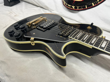 Sawtooth Singlecut LP-Style Electric Guitar - Distressed Black