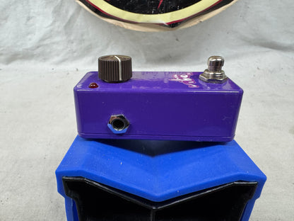 Lovepedal Pickle Vibe Vibrato Pedal - Purple
