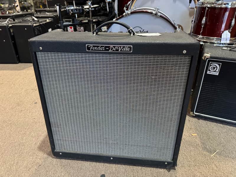 Fender Hot Rod DeVille 410 III 3-Channel 60-Watt 4x10" Guitar Combo
