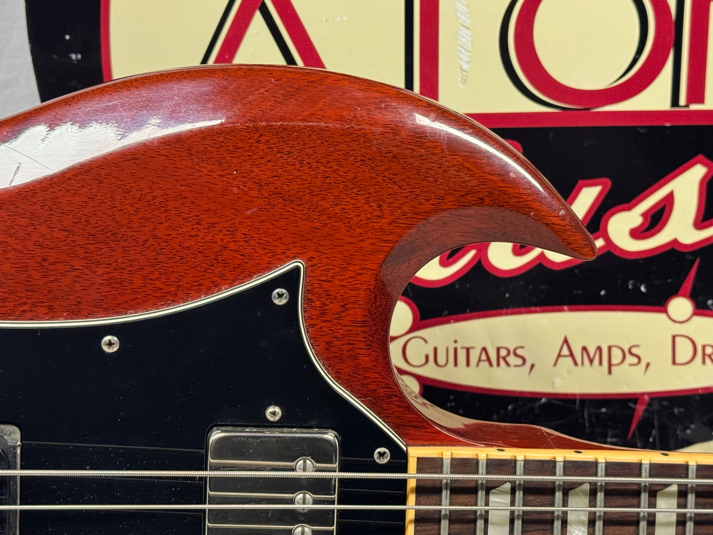 Gibson SG Standard Guitar with Case 2008