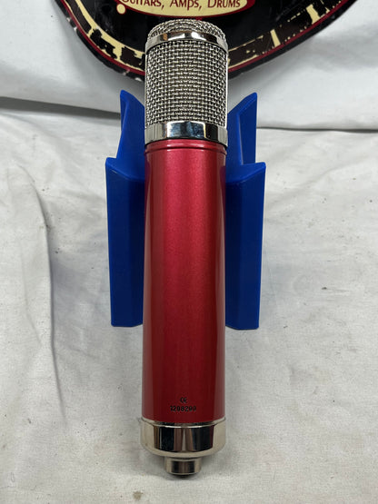 Avantone Pro CV-12 Large Diaphragm Multipattern Tube Condenser Microphone with Case and Shock Mount - *7-Pin Cable is not Included