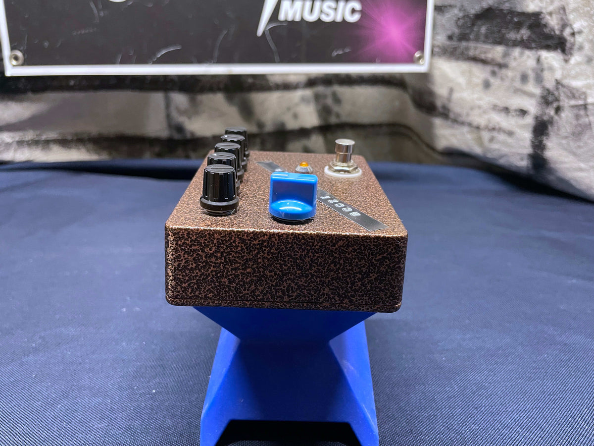 Dizzy D Devices Booze Breaker Overdrive Pedal