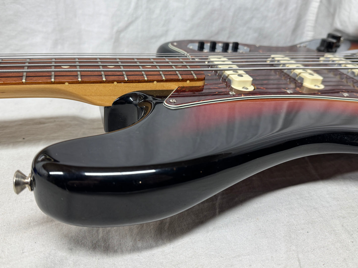 Fender USA Custom Shop Bass VI 6-string Bass with COA + Case 2006 - 3-Color Sunburst / Rosewood fingerboard