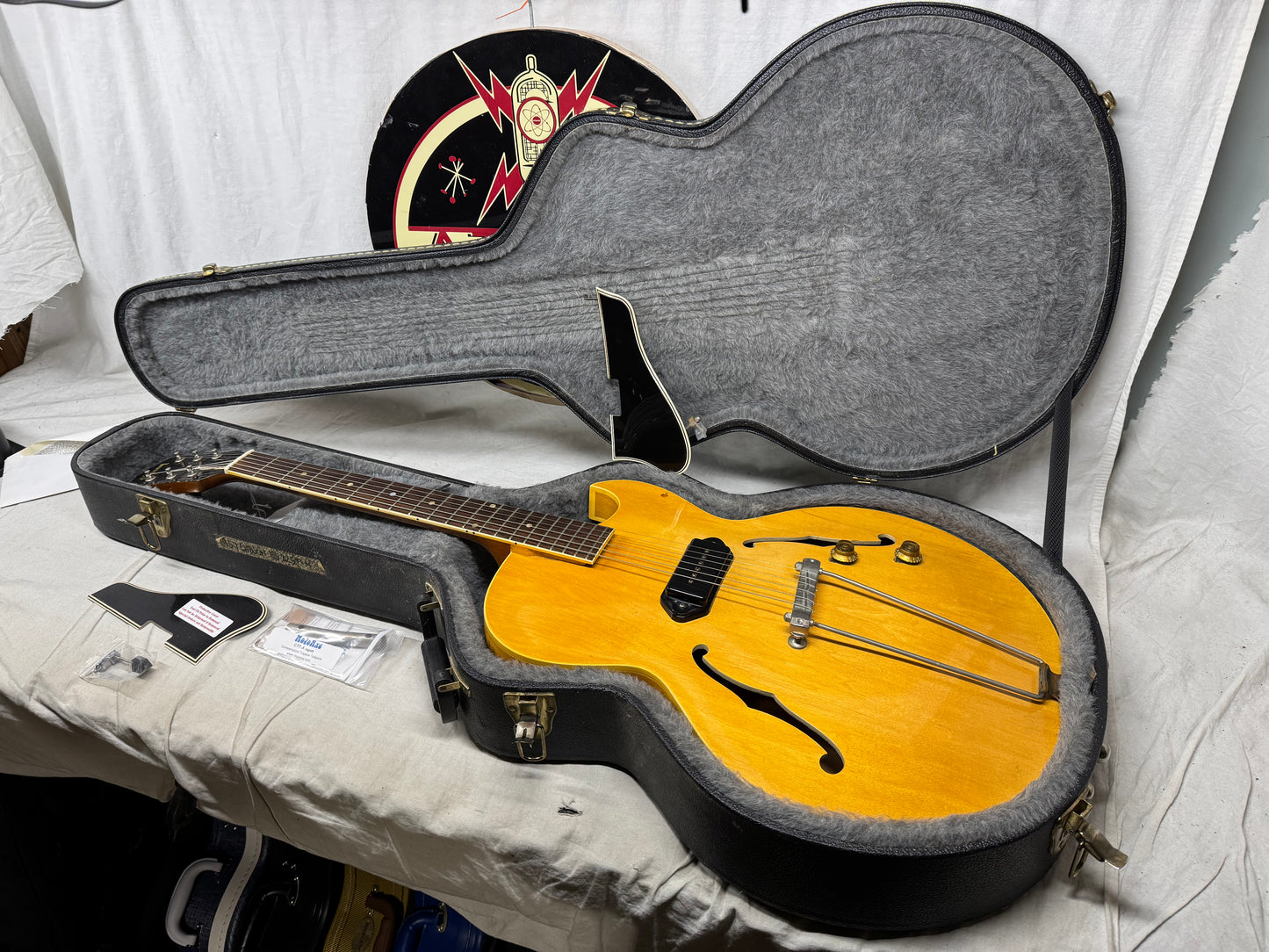 Gibson ES-225T es225t Thinline Hollowbody Singlecut Guitar with Epiphone Case 1957 - Natural - Local Pickup Only