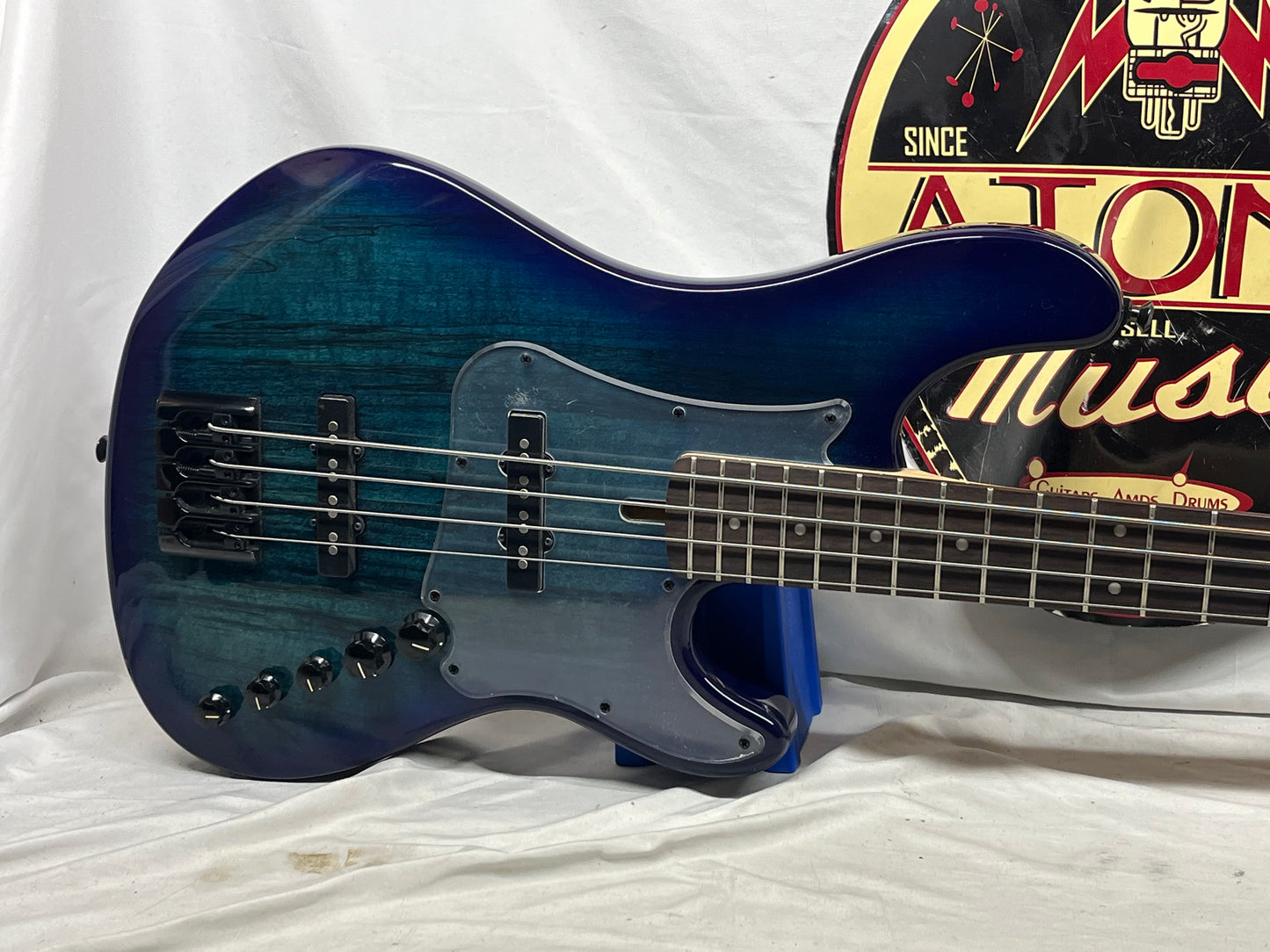 Cort GB-Fusion 4 Doublecut 4-String Electric Bass