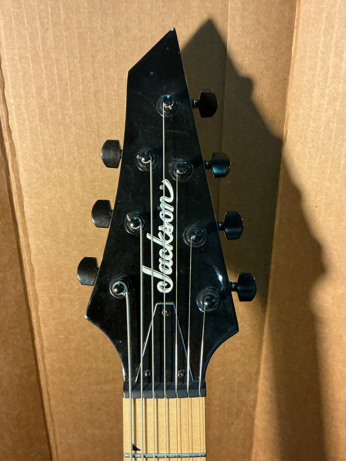 Jackson JS Series Dinky JS22-7 7-String Electric Guitar
