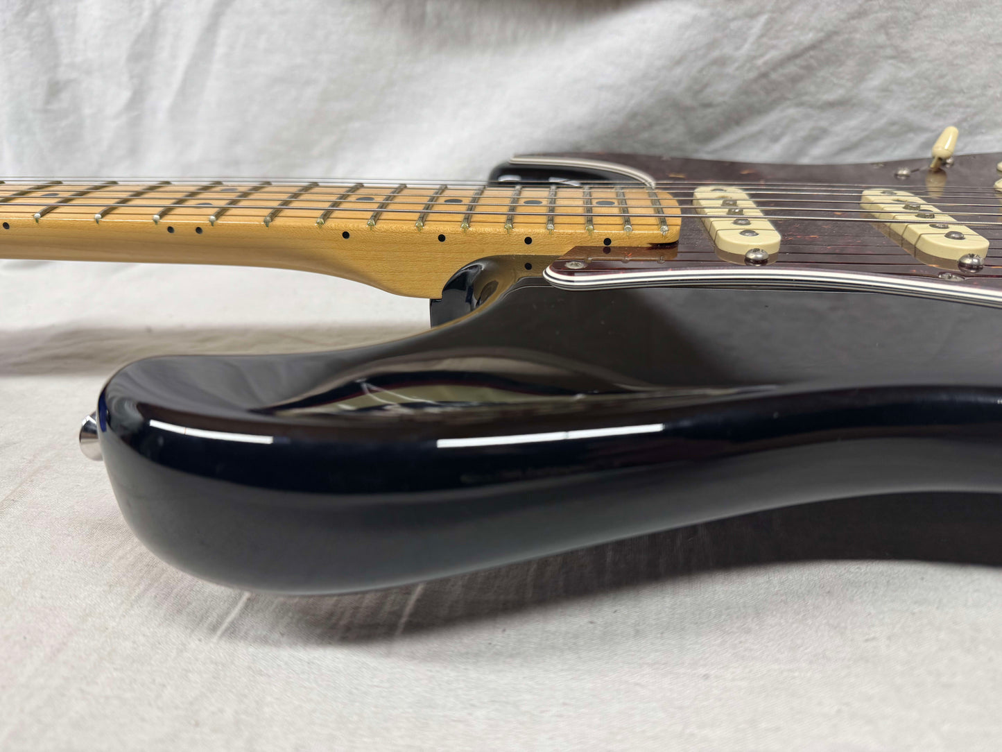Fender American Professional Stratocaster HSS (modified to SSS) Shawbucker Guitar with Case 2016 - Black / Maple neck