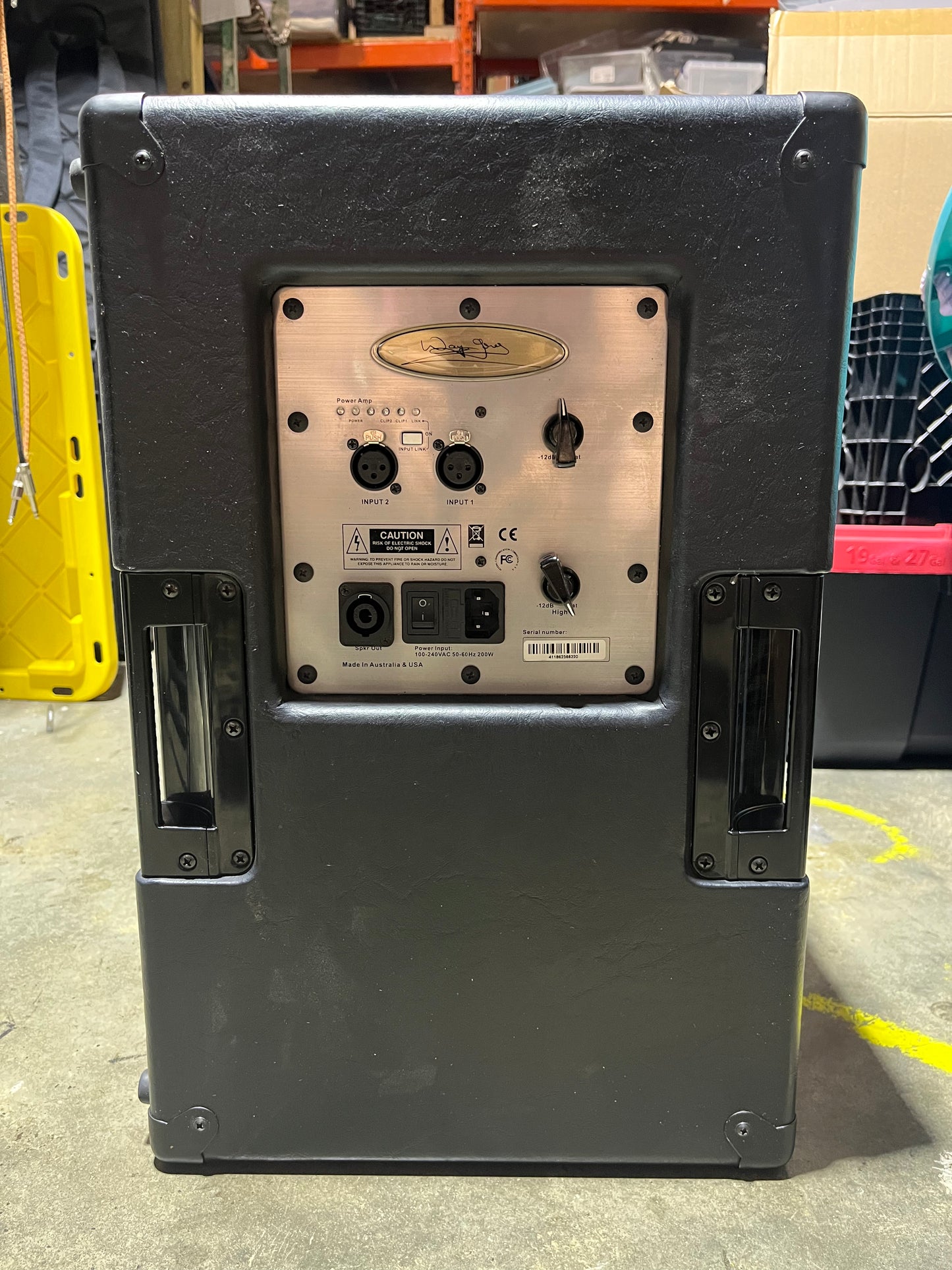 Wayne Jones Audio WJBP Bass Stereo Valve Pre-Amp + WJ1x10 Powered Speaker with Power Supply
