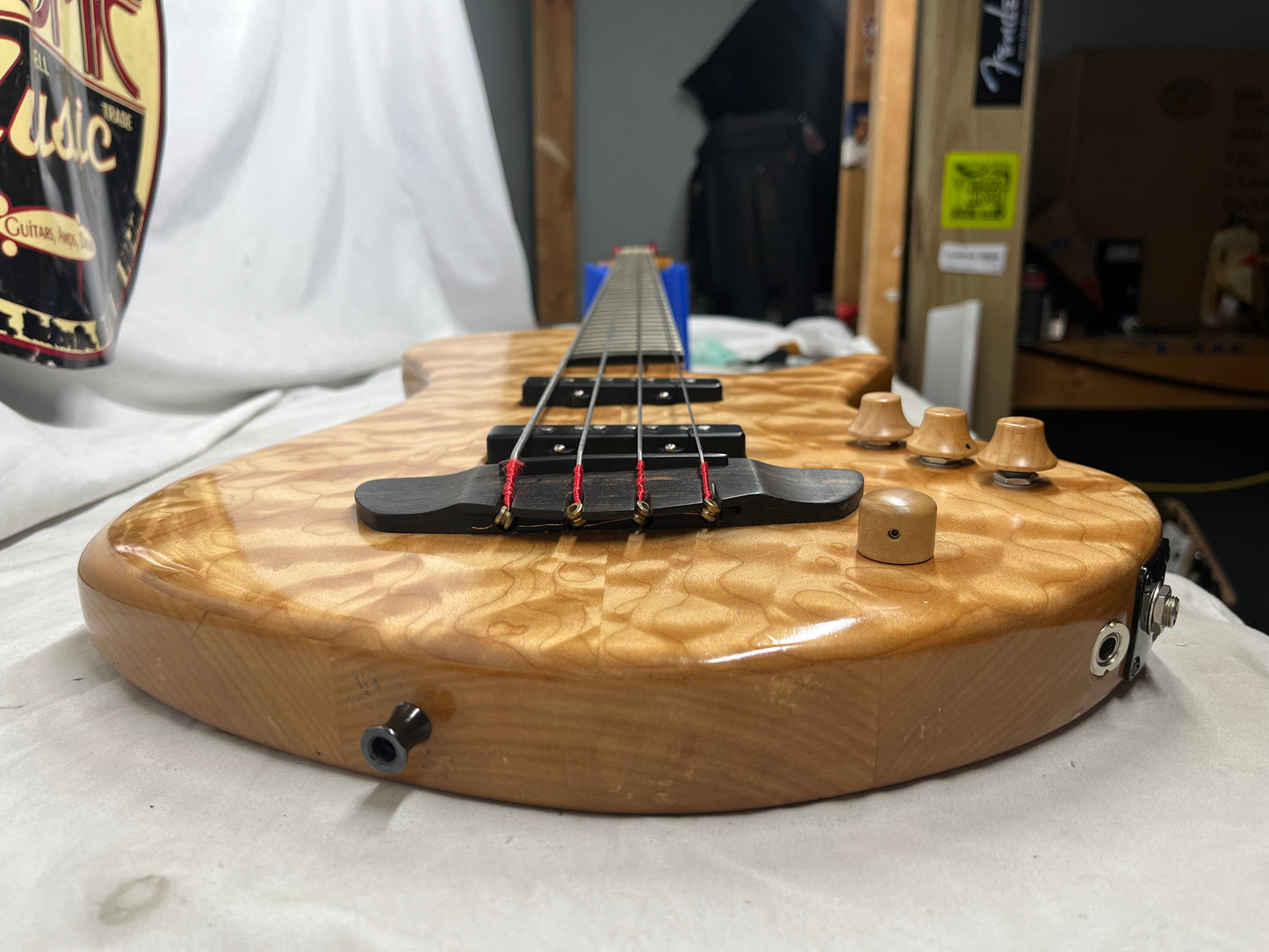Will Bright Custom Singlecut 4-String Electric Bass